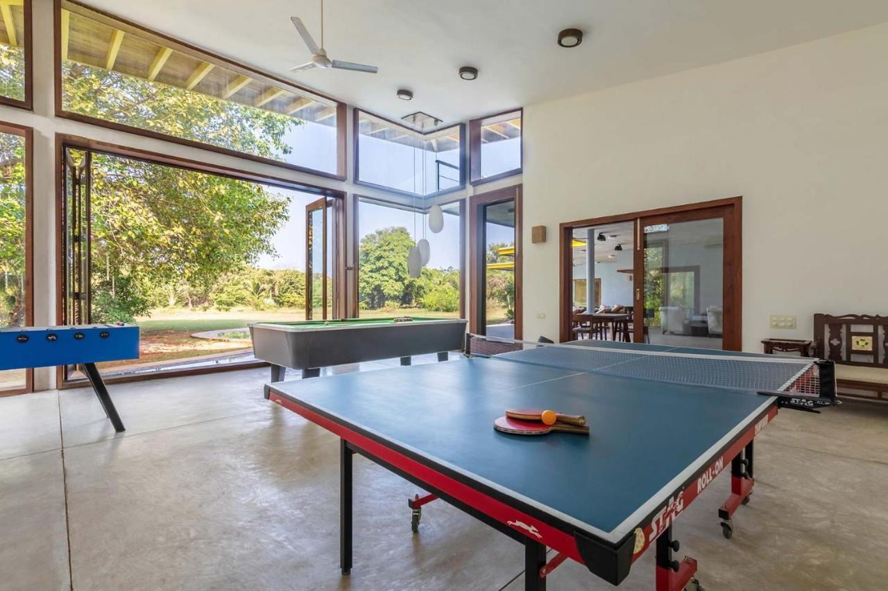 Jay House By Stayvista - Leisure Oasis With Pool, Snooker, Table Tennis & Foosball Fun 阿里巴格 外观 照片